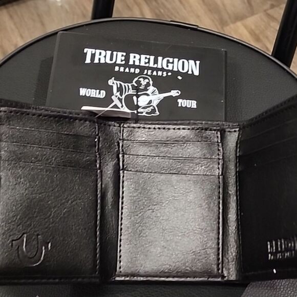 True Religion Cassius Wallet - Picture 8 of 9